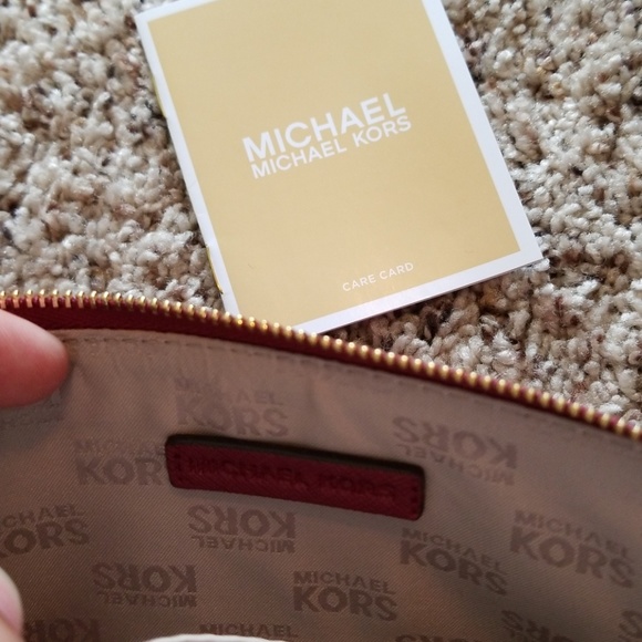 Michael Kors DBL GSSET Wristlet Jet Set Item - Picture 6 of 8